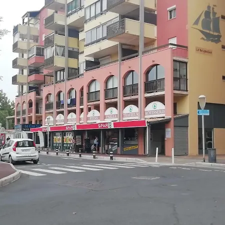 Cap D 'agde 5 Personnes, Vue Chenal Агд